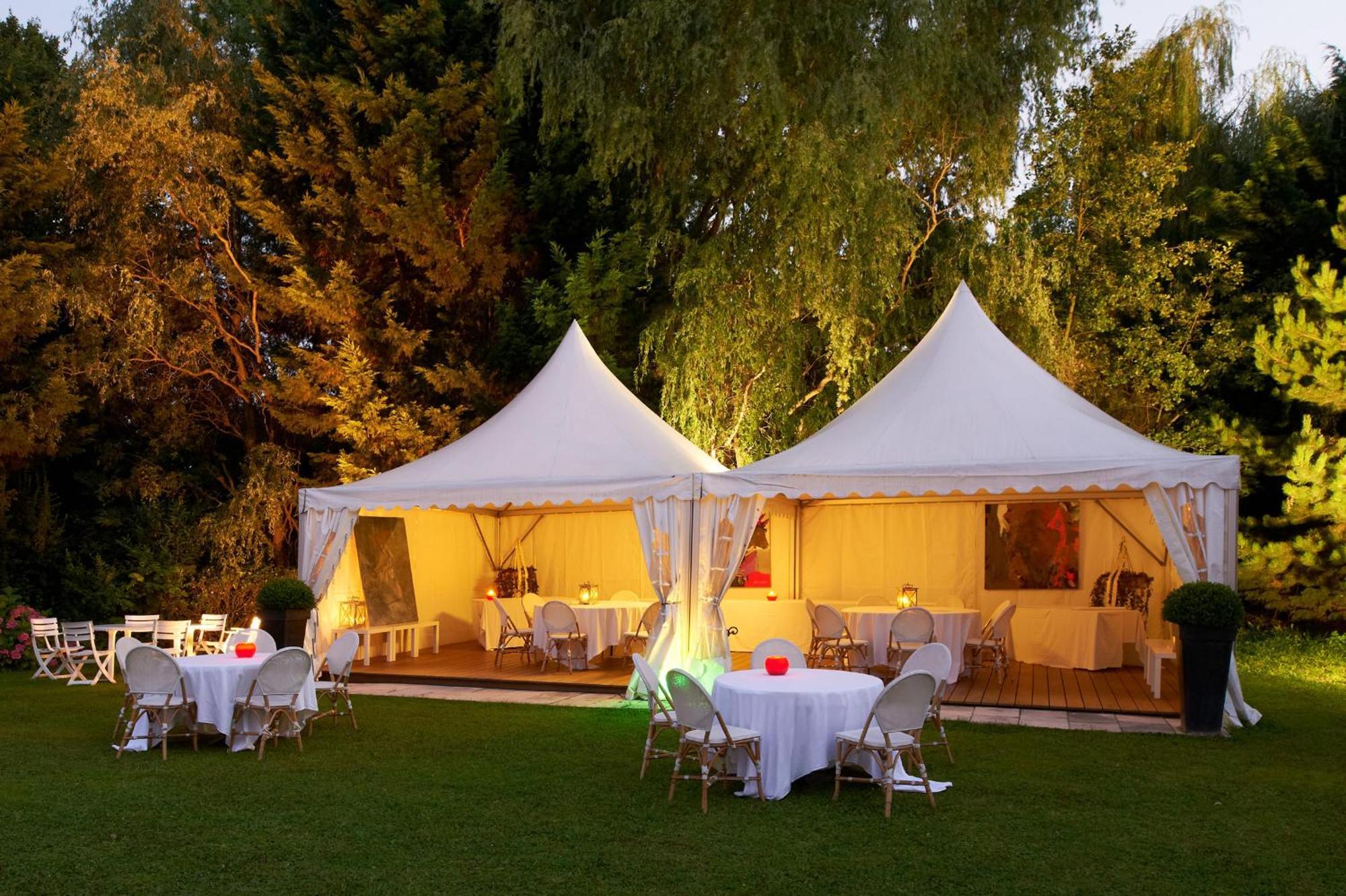 Hotel Les Jardins D'Adalric Obernai Esterno foto